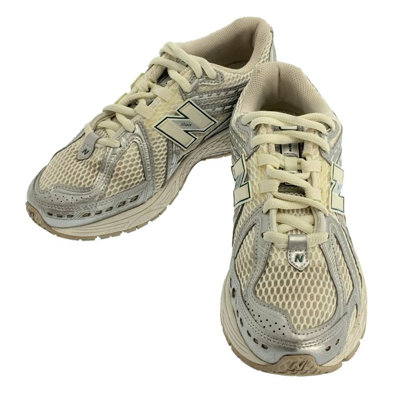 【美品】  New Balance / ニュー平衡にする | M1906REE SILVER/WHITE スニーカー | 25.5 | しろがね色/白いこと | レディース