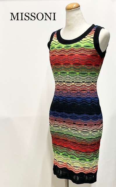 NEW タグ付き新品未使用品 ミッソーニ【MISSONI】 イタリア製 麻混 ニットワンピース サイズ38(中古)