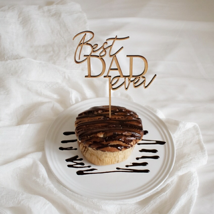 楽天市場 Knop 木製 Best Dad Ever 父の日ケーキトッパー パパ Father S Day オーナメント ネクタイ 装飾 パーティー 雑貨 お祝い ガーランド 記念写真 テーブルコーディネート おしゃれ ナチュラル インテリア フォトフロップス レターバーナー ｋｎｏｐ
