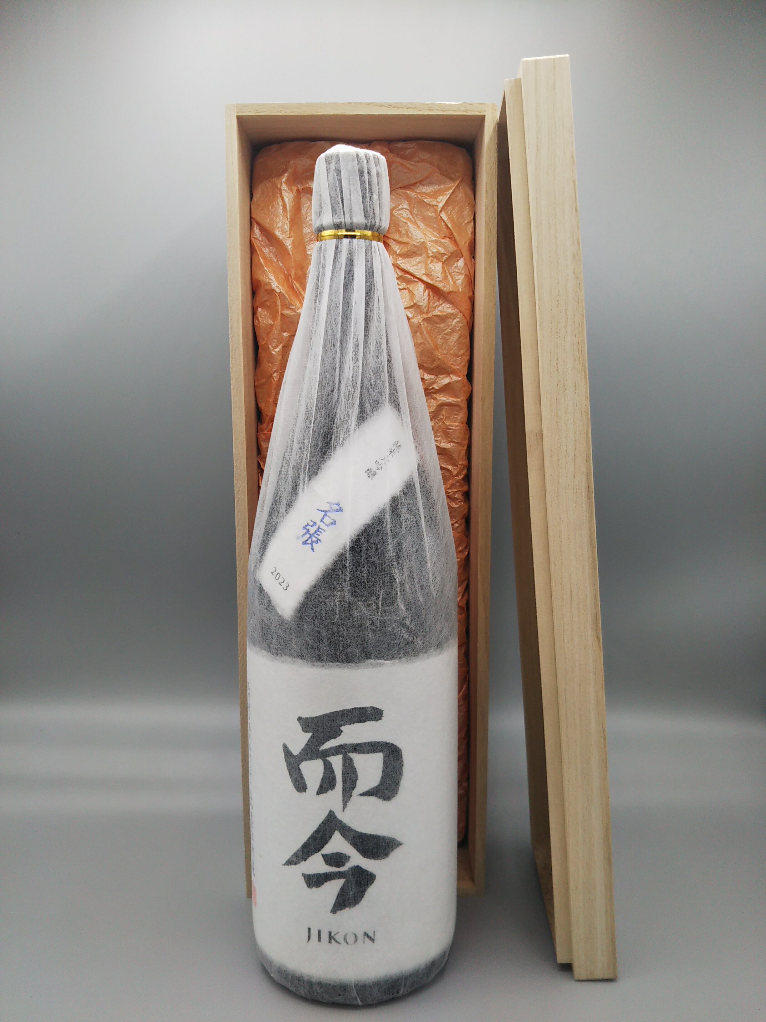 shinさま専用　而今　純米大吟醸　名張　化粧箱付き shinさま専用 而今 純米大吟醸 名張 化粧箱付き ko-liquors_jikonjundai