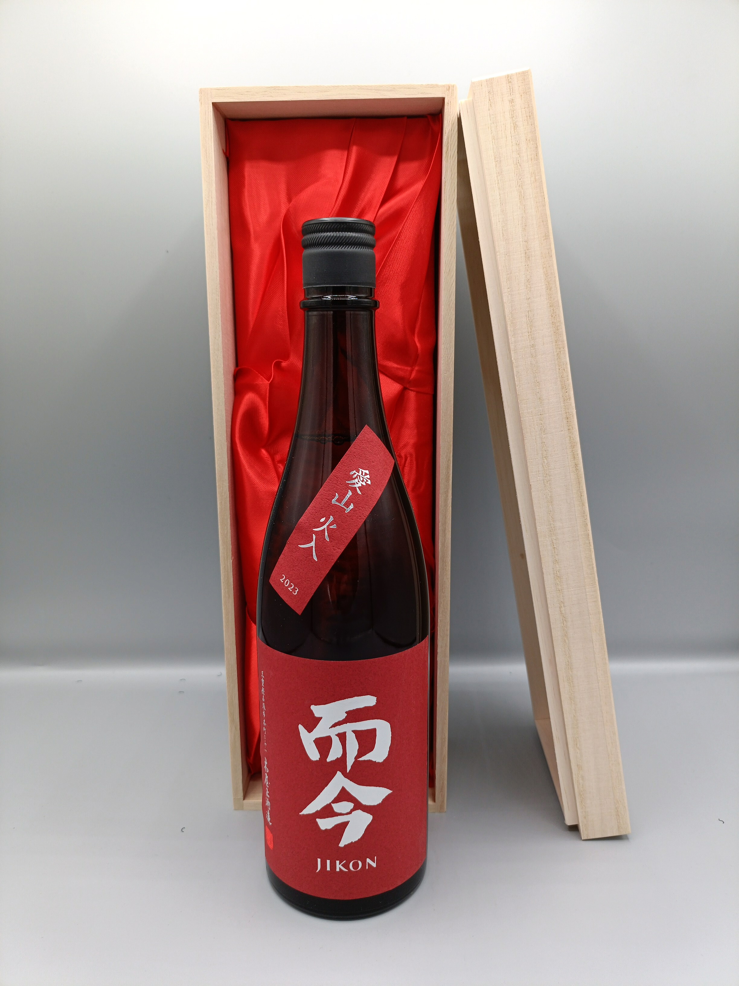 楽天市場】ギフト箱入り！而今 愛山 純米吟醸 火入れ 720ml 2025年10月