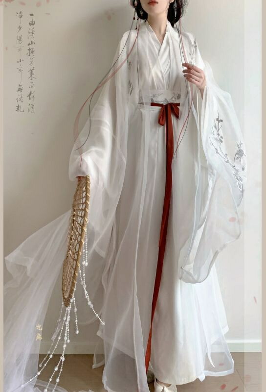 漢服 セット 振袖中華服 コスプレ 4点セット 羽織 仙女 古典 仮装 学園祭文化祭 華やか チャイナ服 お目立つ 中華コスプレ衣裳 ドラマ 時代劇 コスチューム 華流 ハロウィン 衣装 古典衣装 学園祭ワンピース 男女兼用 舞台演出衣装 送料無料