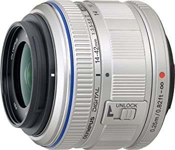 【中古】(非常に良い)OLYMPUS 標準ズームレンズ M.ZUIKO DIGITAL 14-42mm F3.5-5.6 II シルバー
