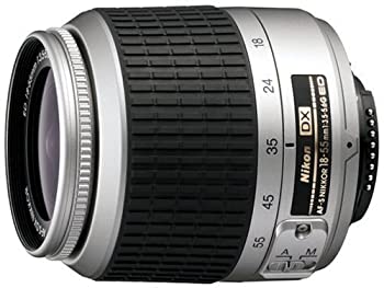 【中古】(人並み外れたに好いたらしい)Nikon AF-S DX ズームニッコール ED 18-55粍 F3.5-5.6G しろがね色 デジタル一眼二眼レフ用