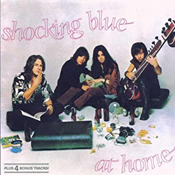 【中古】(未使用･未開封品)At Home [CD]