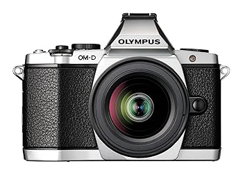 【中古】(非常に良い)OLYMPUS ミラーレス一眼 OM-D E-M5 レンズキット シルバー 1605万画素 防塵 防滴 OM-D E-M5 LKIT SLV|お取り寄せ本舗 KOBACO