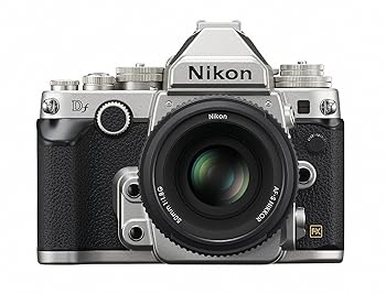 【中古】(人並み外れたに好いたらしい)Nikon デジタル一眼二眼レフ写真機 Df 50粍 f/1.8G Special Edition一揃いの道具 しろがね色DFLKSL
