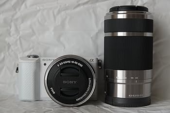 【中古】(非常に良い)SONY ミラーレス一眼 α5000 ダブルズームレンズキット ホワイト ILCE-5000Y-W|お取り寄せ本舗 KOBACO