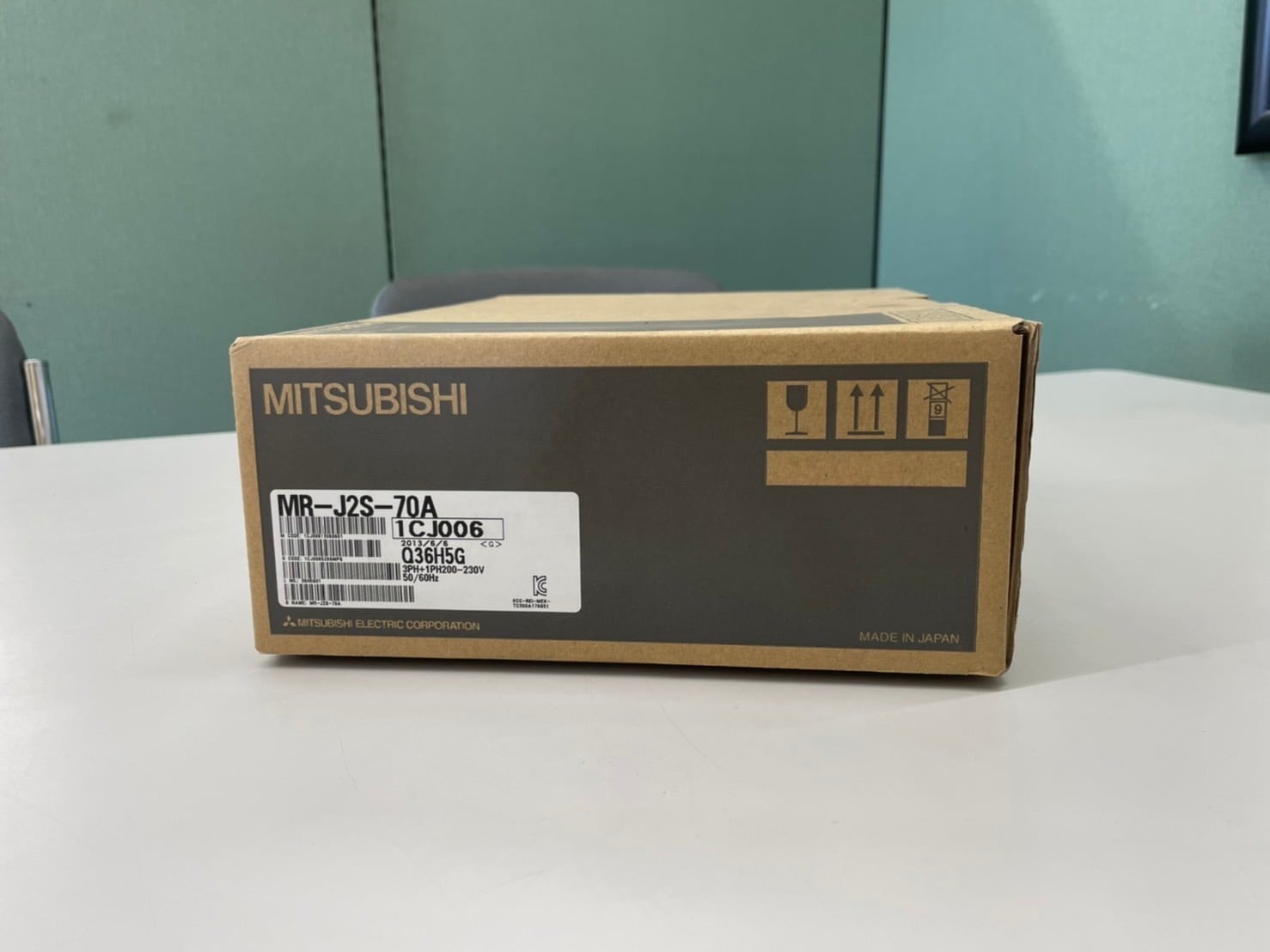 三菱電機 サーボアンプリファイアー MR-Jつづき物 MR-J2S-70A