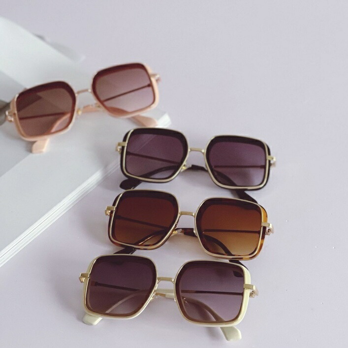 87 Off 送料無料 サングラス キッズ ベビー 子供用 男の子 女の子 色付きメガネ カラーレンズ スクエア型 紫外線対策 おしゃれ 可愛い お出かけ お散歩 ファッション小物 Www Basexpert Com Br