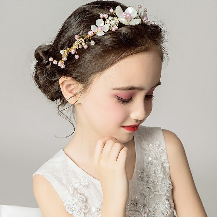 送料無料カチューシャヘアアクセサリーキッズジュニア子供用女の子ガールズフラワーお花フェイクパールパール調髪飾りヘアアレンジゴージャス上品おしゃれ可愛い誕生日パーティ発表会プレゼントギフトファッション小物女児
