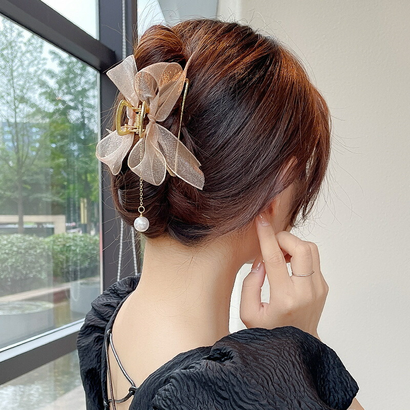 受注生産品 送料無料 バンスクリップ ヘアクリップ ヘアアクセサリー レディース メッシュ リボン フェイクパール 揺れる ゴールドカラー ヘアアレンジ  髪飾り 髪留め かわいい おしゃれ 上品 綺麗 簡単 ファッション小物 女性用 婦人用 金色 シャンパン グレー www ...