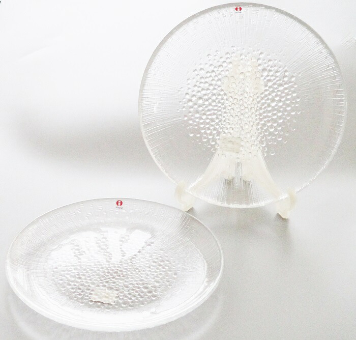ｲｯﾀﾗiittala ｳﾙﾃｨﾏ ﾂｰﾚ ﾌﾟﾚｰﾄ25cm ﾍﾟｱ【食器セット】【御結婚御祝・内祝・新築御祝・還暦御祝・御礼・寿・ギフト包装可能】｜輸入洋食器・雑貨の神戸セレクト