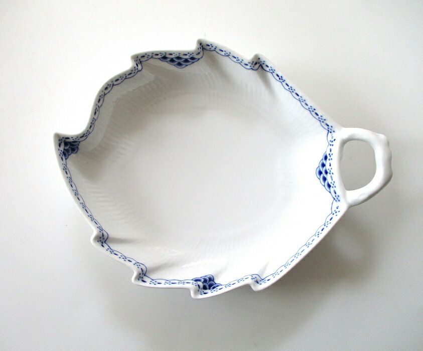 ロイヤルコペンハーゲン ブルーフルーテッド プレイン シェルディッシュ 楽天市場】Royal Copenhagen ロイヤルコペンハーゲン ブルー