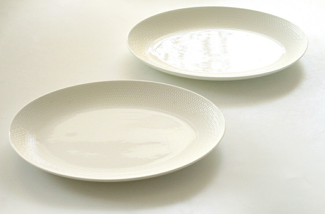 ウェッジウッドWEDGWOOD　ジオ GIO　オーバルディッシュ 30cm　ペア【楕円皿　大皿　ブランド食器】【御結婚御祝・内祝・新築御祝・還暦御祝・御礼・寿・ギフト包装可能】｜輸入洋食器・雑貨の神戸セレクト