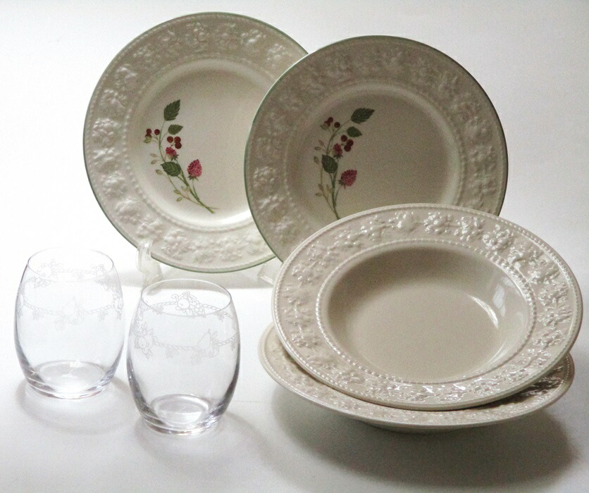 ウェッジウッドWEDGWOOD フェスティビティ ブランチセット・６ピース【御結婚御祝・内祝・新築御祝・還暦御祝・御礼・寿・ギフト包装可能】