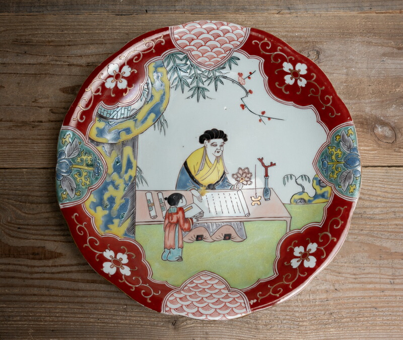骨董　アンティーク　古伊万里　色絵　輸出伊万里　花唐草　花籠文様　皿　丸皿 骨董 アンティーク 古伊万里 色絵 輸出伊万里 花唐草 花籠文様