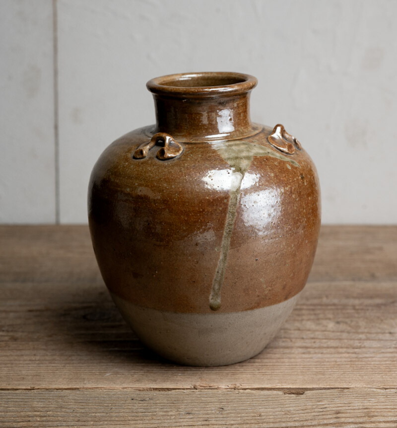 骨董○信楽焼三耳壺○葉茶壺 / 口縁にホツあり | 明治時代頃-19世紀頃 | 陶器 | 食器【古美術】【骨董】【中古】【3,980円以上で送料無料】【三浦古美術WEB】2404