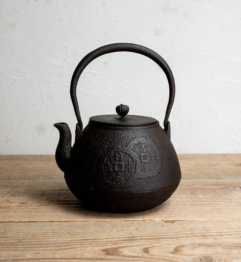 骨董○鉄瓶○銅蓋 | 大正昭和-20世紀頃 | 鉄製 | 茶器【美術】【中古】
