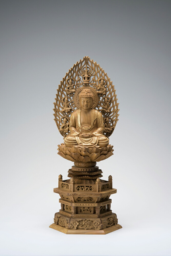 白檀六角台 飛天円光金泥付釈迦 2.0寸 12-1 仏像 木彫り 仏像 木彫 仏像図形 仏像 オブジェ 室内装飾仏像 飾りもの 室内装飾オブジェ 仏壇 仏具