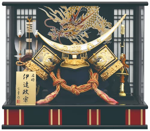 2023年 宝童新作 コンパクト 五月人形 兜ケース飾り 金伊達兜 12号 パノラマケース アクリル