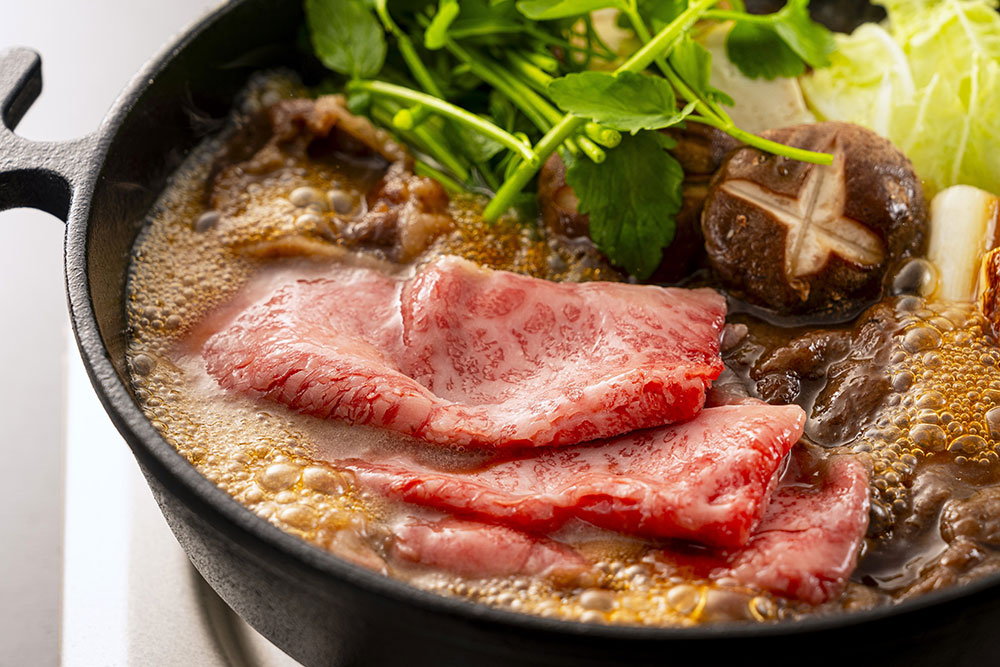 特選千屋牛すき焼・しゃぶしゃぶ 750g （送料無料）岡山県 牛肉 特選 贈答 ギフト お中元 お歳暮 11,340円