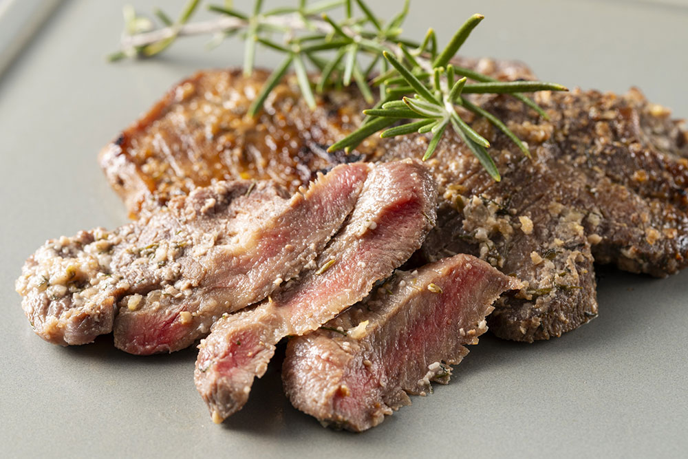 厚切り牛たん 瀬戸内レモン香る塩麹漬け （送料無料）岡山県 牛肉 和牛 贈答 ギフト お中元 お歳暮
