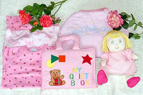 布絵本MYQUIETBOOKベアピンク英語刺しゅう版布の着せ替えバッグMyBabyDollおまけつきボディ肌着マイスィートベビーギフトセット【知能開発レッスンブック】幼児教育選んで!!無料ギフトラッピング