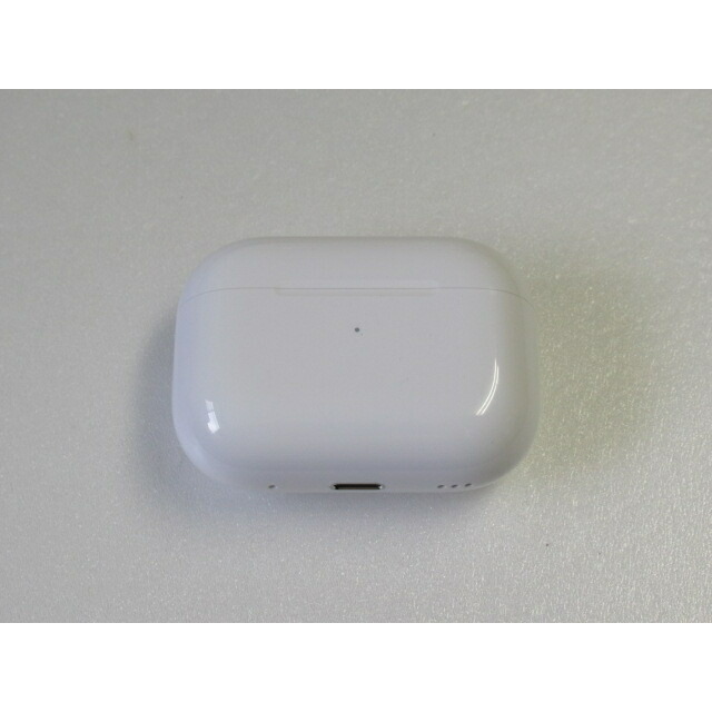 【楽天市場】【中古品】 Apple AirPods Pro 第2世代 A2700 アップル エアポッズプロ/エアーポッズプロ 充電ケース 正規品  送料無料！ ※ケースのみ : コーリン楽天市場店