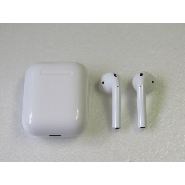 Apple AirPods 第2世代　ワイヤレスイヤホン Apple AirPods 第2世代 MV7N2J/A iPhone対応 Siri連携 両耳片耳