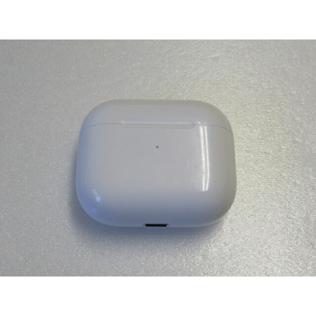 中古品　AirPods3 MagSafe充電 Apple Apple AirPods 第三世代 MagSafe充電ケース付 USED品 ワイヤレス