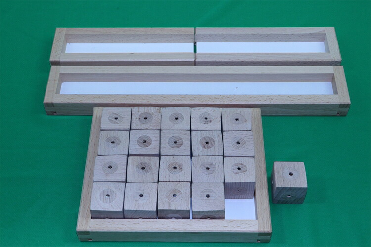 S12 手でみる算術教具 ６面磁石積木と数の枠