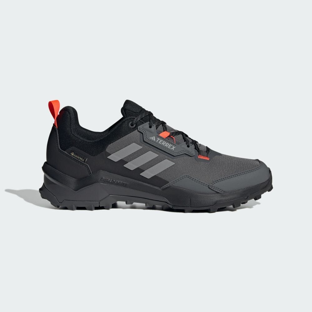 トレッキングシューズ　Adidas HQ1052　新品　24センチ　格安 トレッキングシューズ Adidas HQ1052 新品 24センチ 格安 adidas