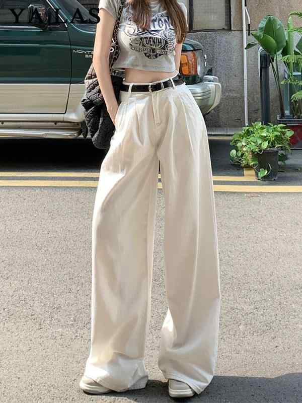 デニムパンツ レディース ホワイト ワイドレッグ ハイウエスト プリーツ 落ち感 ストレート カジュアル デニム素材 ゆったりシルエット 細見え 春秋
