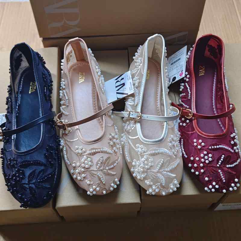 サンダル 女性用 フラット メアリージェーン 刺繍 中国風 つま先カバー 白 夏用 快適 軽量 歩きやすい ストラップ