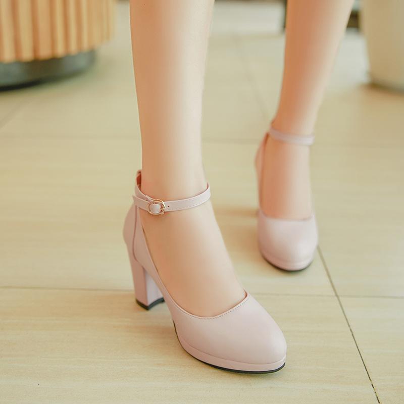 厚底パンプス レディース 雨合羽 ラウンドトゥ 愛くるしい チャンキーヒール 姫御前シューズ 色っぽい ハイヒール 春 日常使い走り 軽さ 通い相応う