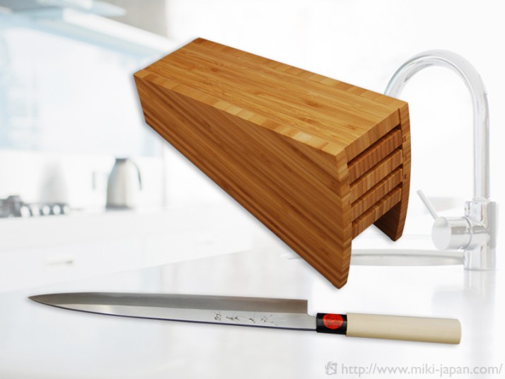 送料無料 みきかじや村 ナイフスタンド 300mm ライト Ts094 日本製 木製 竹 包丁 鋏 ラック ナイフラック 長い包丁 柳刃包丁 牛刀包丁 収納可能 取り外し 組み換え可能 変形型 本職 プロ用 和包丁向き 竹材の抗菌力が生きる シャープでお洒落な和包丁スタンド