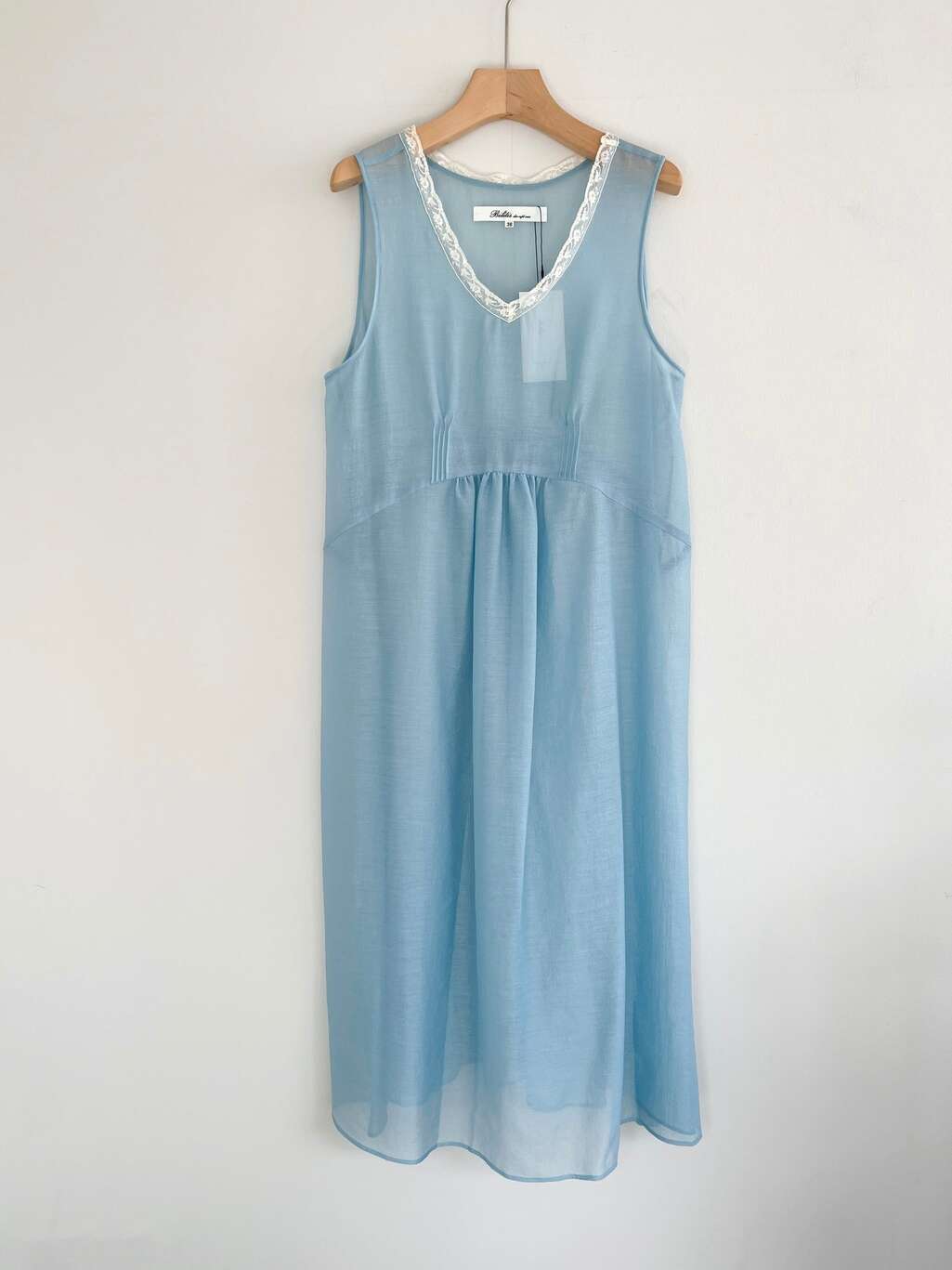 【Bilitis dix-sept ans】 Sheer Over Lay Dress ビリティス・ディセッタン シアー オーバー レイ ドレス レイヤード フェミニン ノースリーブ Vネック フェミニン PinkBeige PaleBlue Black ワンピース 2913-663