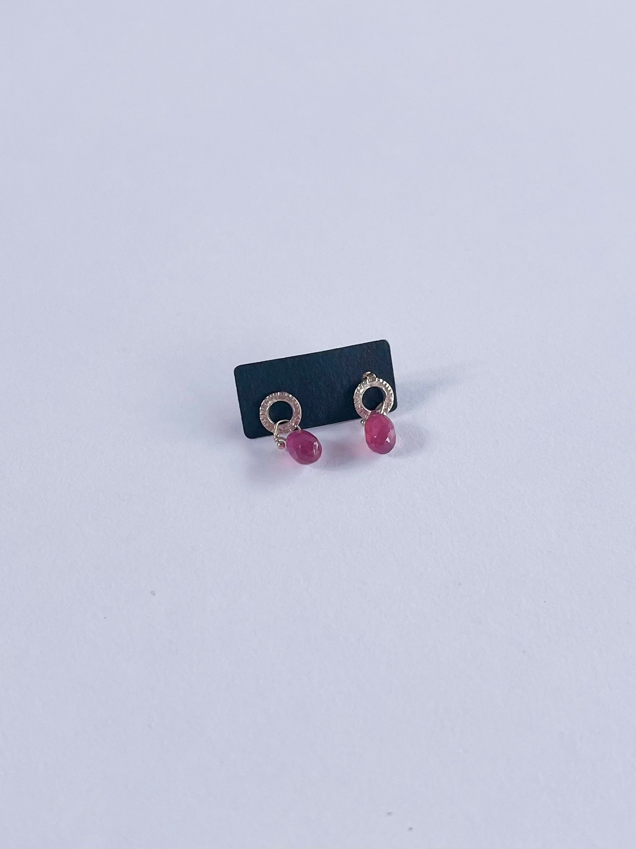 【KAORU】 Ruby Pierce カオル ルビー ピアス 天然石 ゴールド 小さめ 小ぶり ミニ レディース アクセサリー ジュエリー K18YG PK10-730-RB KOKO 26,862円
