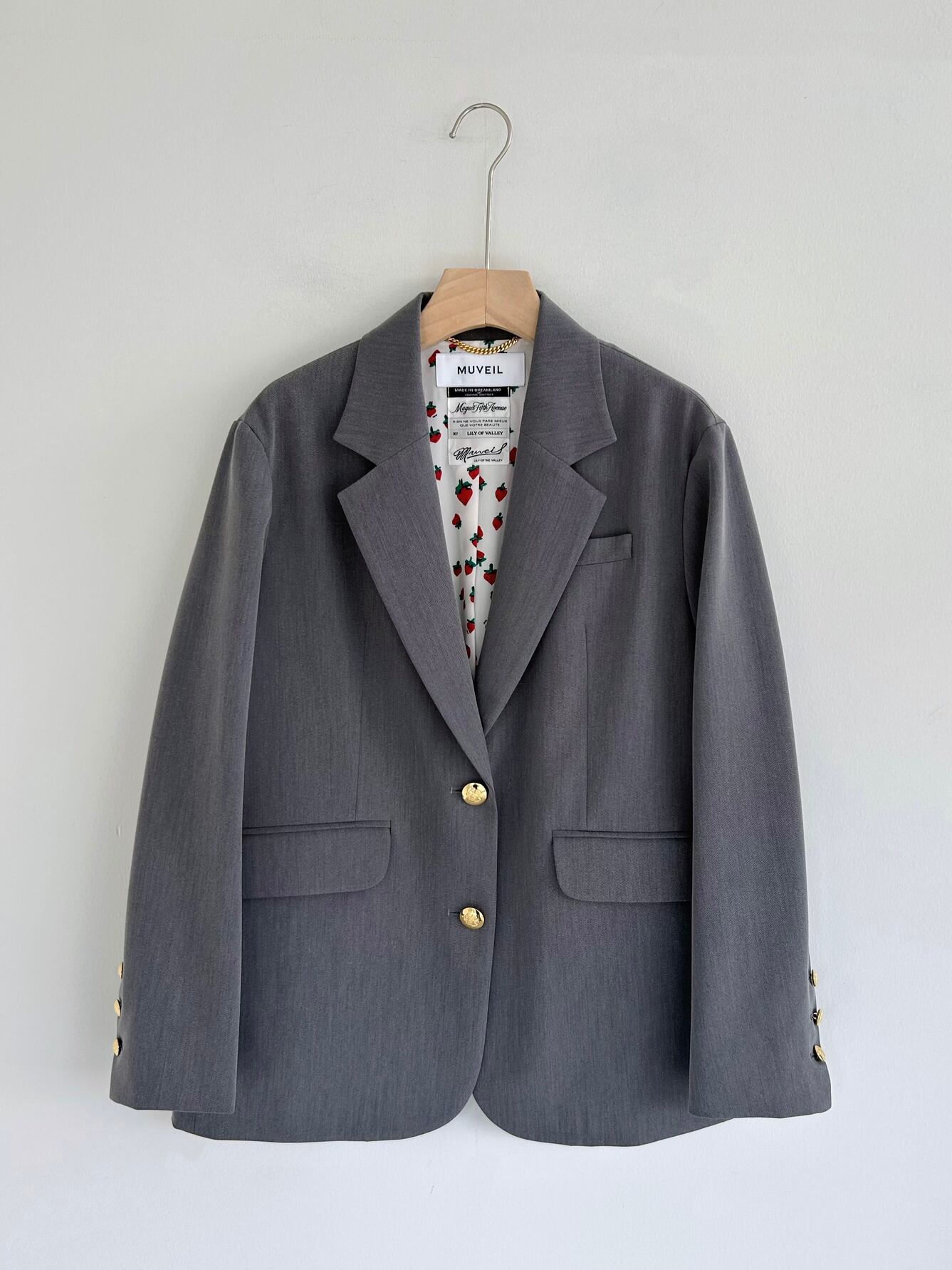 【MUVEIL】 ブレザージャケット ミュベール オーバーサイズ スタイリッシュ イチゴ柄 制服 オフィスカジュアル 通勤 通学 羽織り フォーマル Gray Black MA254FJK002 KOKO