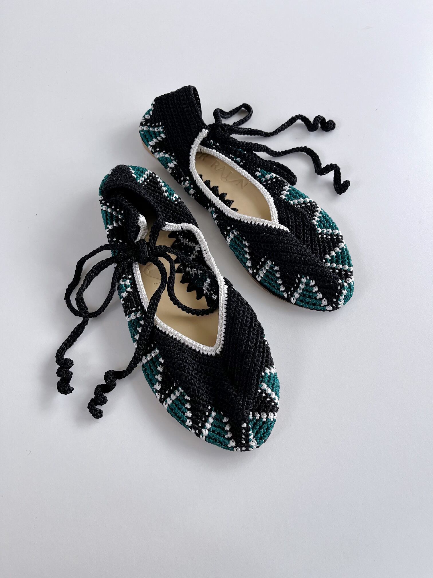【AFTER RAIN】 AFTER RAIN UP（Stoem） アフターレイン レースアップシューズ サンダル リゾート 手編み ポインテッドトゥ バイカラー Black AR03 KOKO