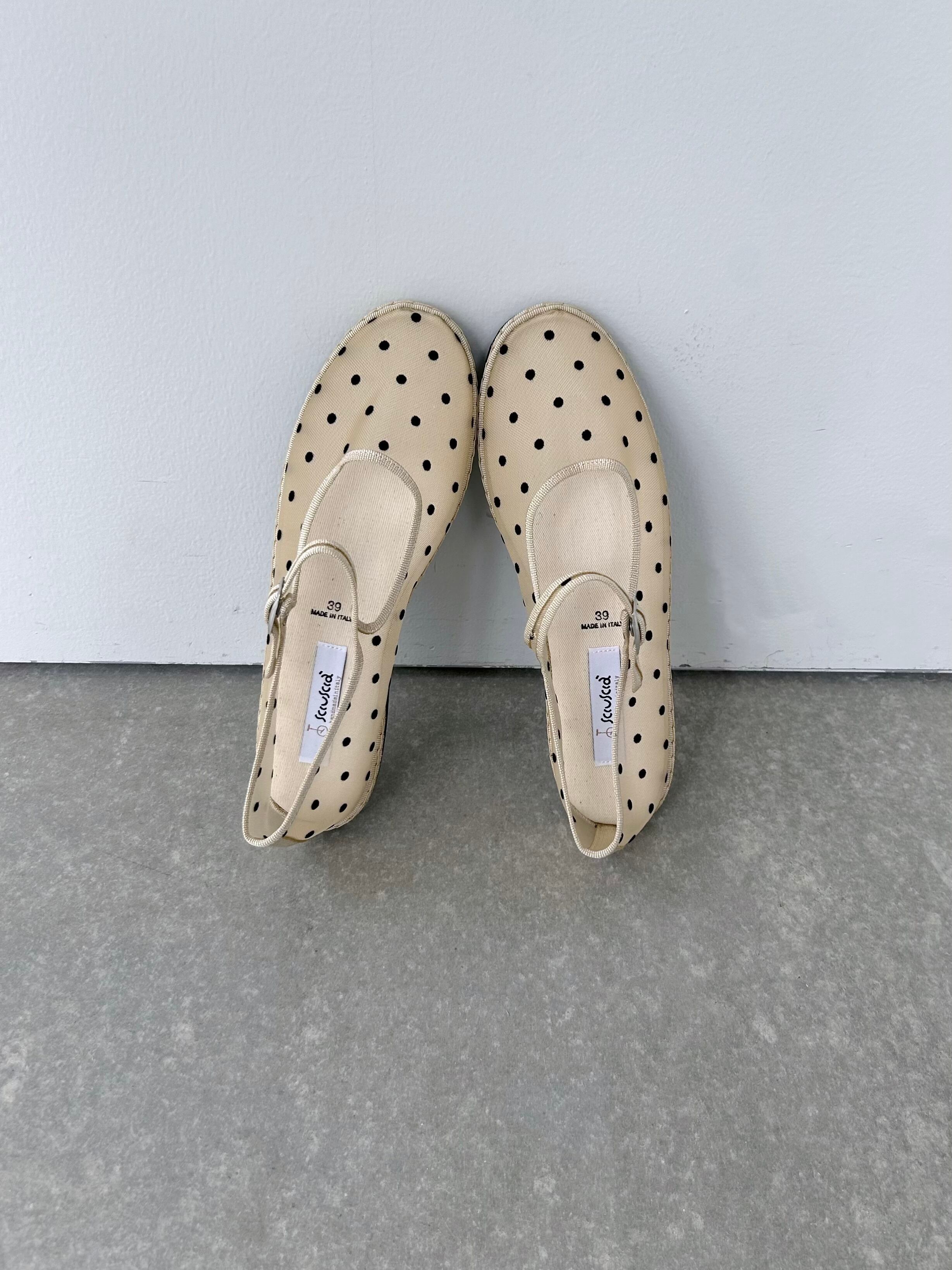 【Sciusci&agrave;】 MARYJANE CREAMY BISCOTTI シューシャ メッシュ シアー ストラップッシューズ フラット メリージェーン バレエシューズ ドット柄 Cream Beige SCA26SS_LSEM12 KOKO｜KOKO 21,863円