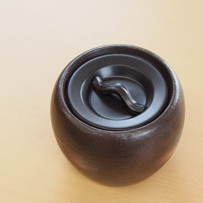 【楽天市場】【 日本製 】 耐熱土製 火消ツボ ミニ（胴回り寸法：約17cm）【業務用/焼肉店/居酒屋/飲食店/家庭用/炭火焼肉 用/炭 残り