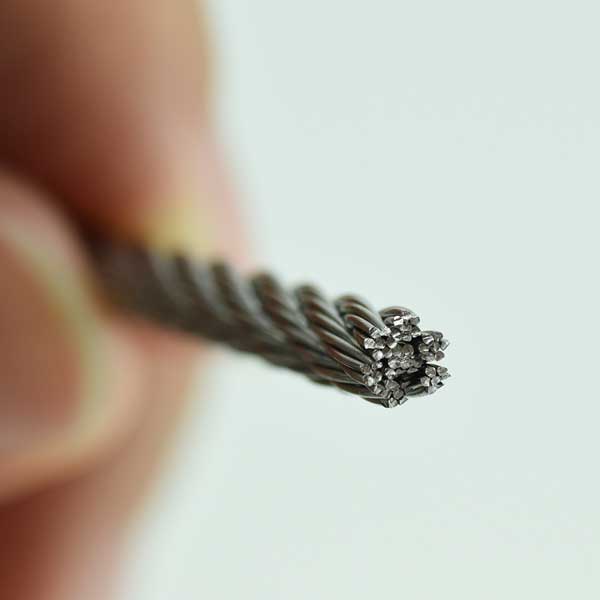 ステンレス-ワイヤーロープ-【7x7】-SUS304-太さ4mm-長さ100M:ニッサンスチール-SUS77-4-100|建築金物のこまき5金・あかばね金物