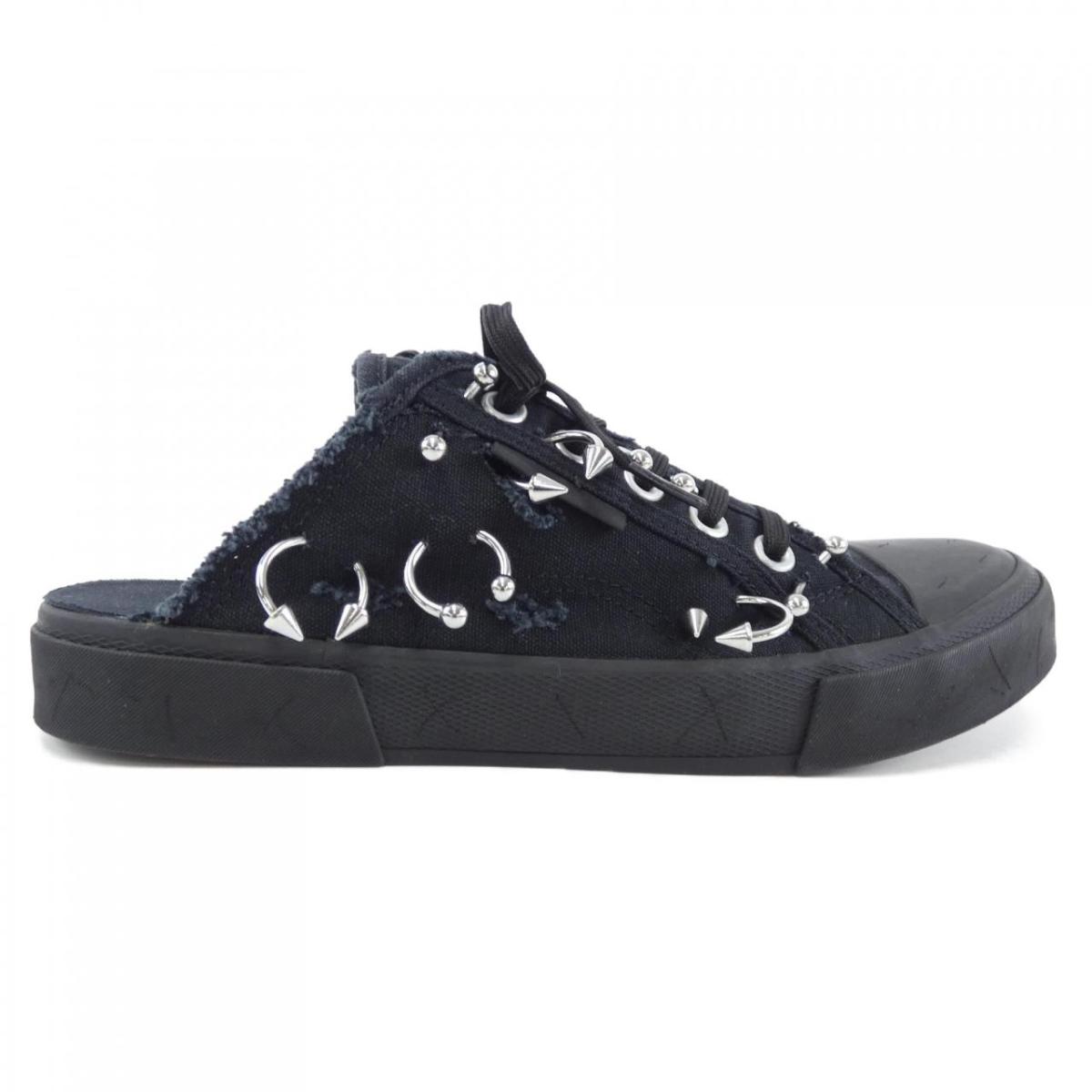 バレンシアガ BALENCIAGA ラバーサンダル 中古・古着通販】BALENCIAGA (バレンシアガ) チャンキースライド