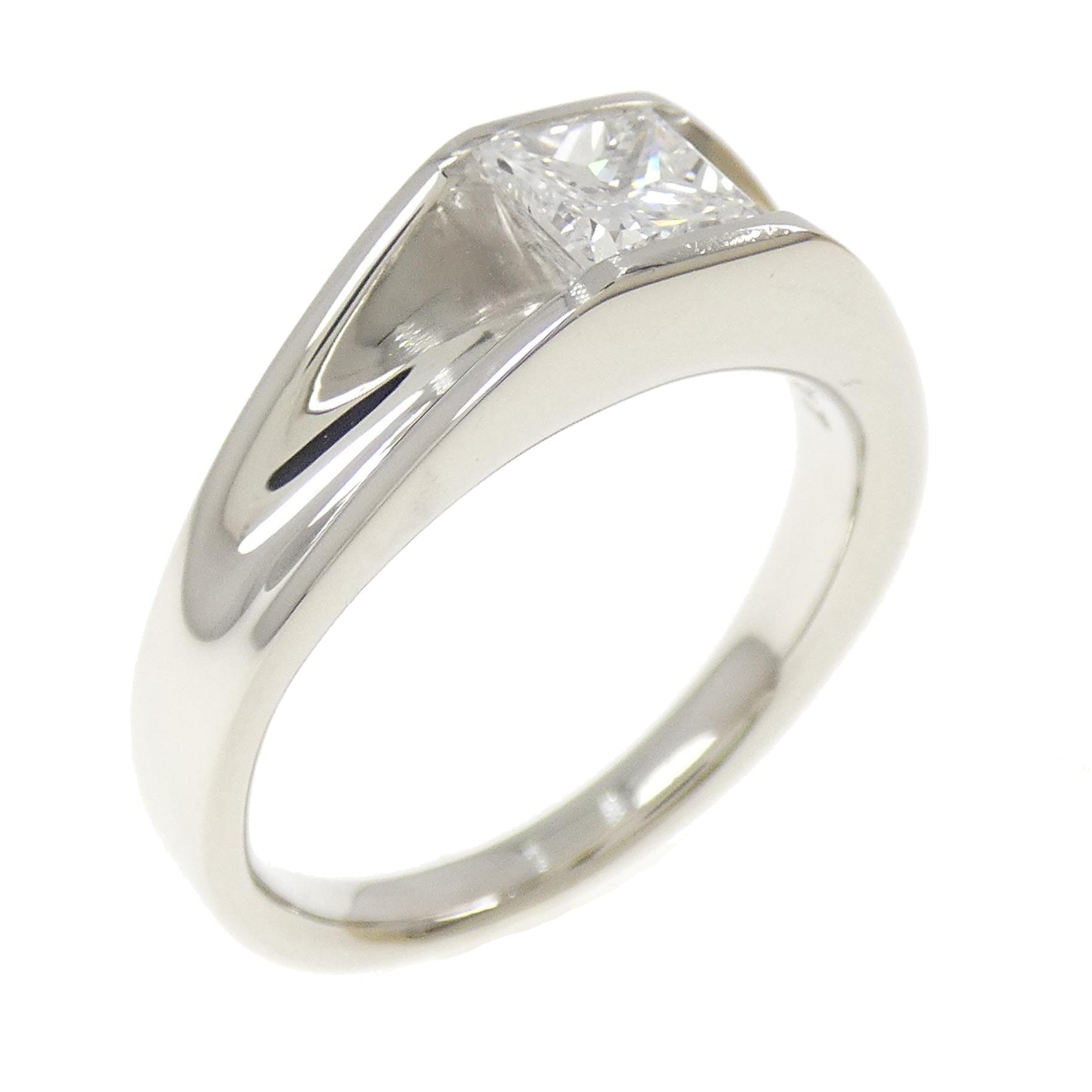 PT900 ダイヤモンド リング 0.617CT【中古】
