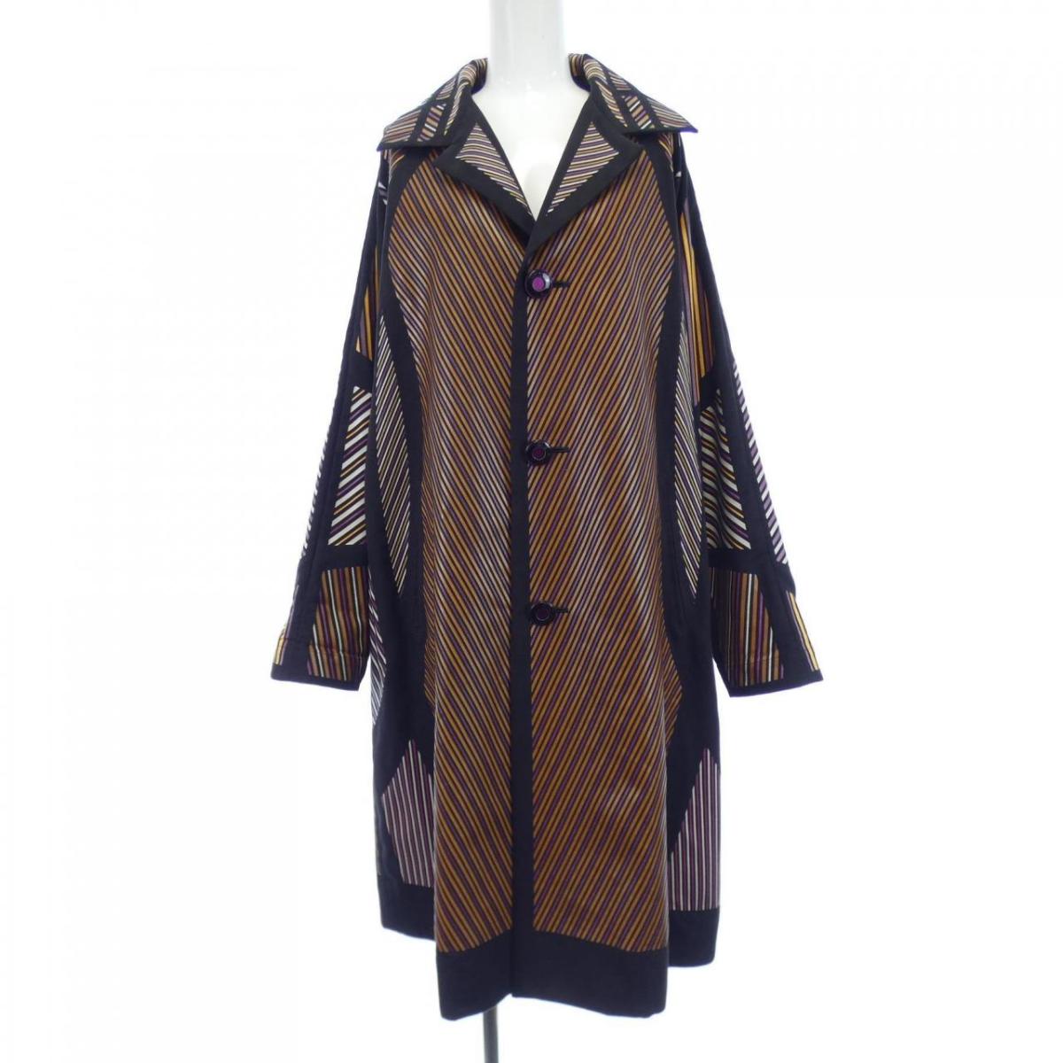 イッセイミヤケジャケットレインコート 楽天市場】イッセイミヤケ ISSEY MIYAKE レインコート 衣料品