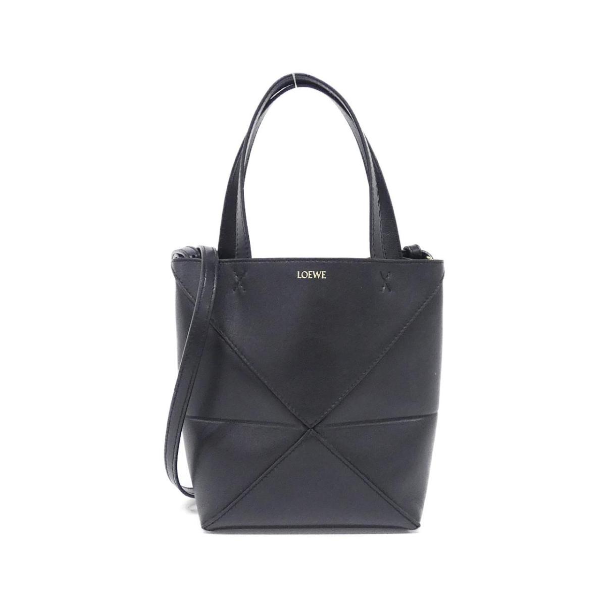 LOEWE ホワイト バッグ Loewe Puzzle Edge Small Bag in Soft White | FWRD
