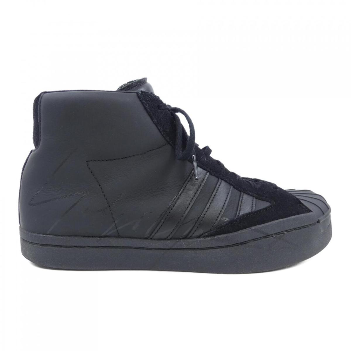 Y-3 スリッポン Y-3 (ワイスリー) スリーライン スリッポン ULTRABOOST 22