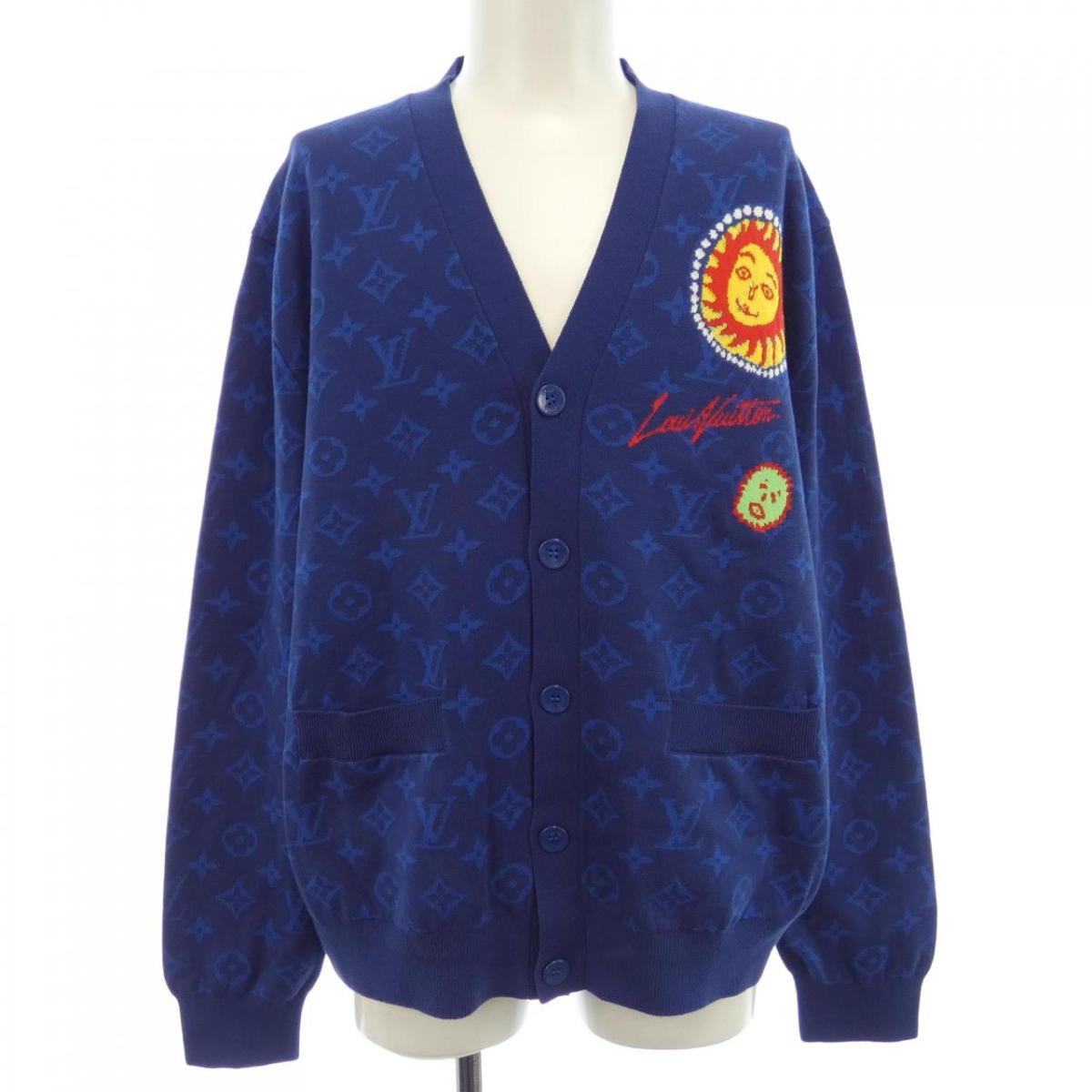 定価40万 LOUIS VUITTON 22AW LVロゴ金ボタン リブニット 定価40万 LOUIS VUITTON 22AW LVロゴ金ボタン リブニット